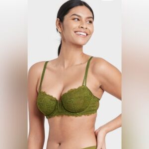 Auden: 38DD Balconette coverage, unlined bra with lace and underwire